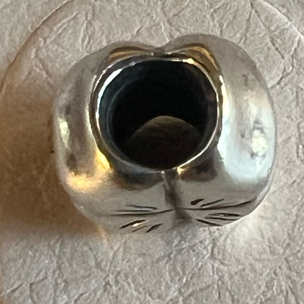 Pandora Four Leaf Clover Charm - Picture 5 of 6